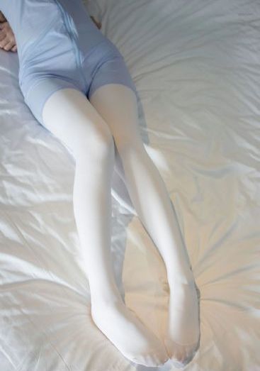 亚洲欧美制服中文国产_在线电影观看