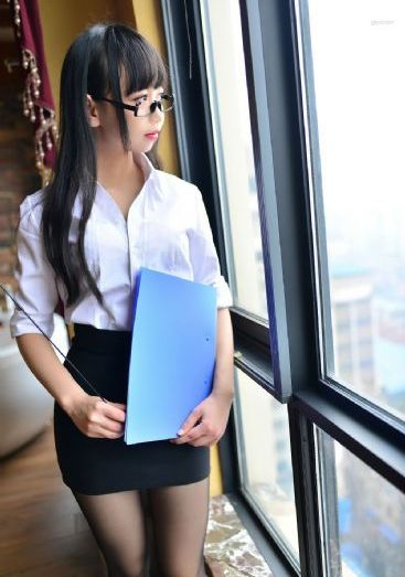欧美老女人丝袜_BD全集在线观看