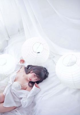 欧美牛仔裤美女热舞_DVD全集免费播放